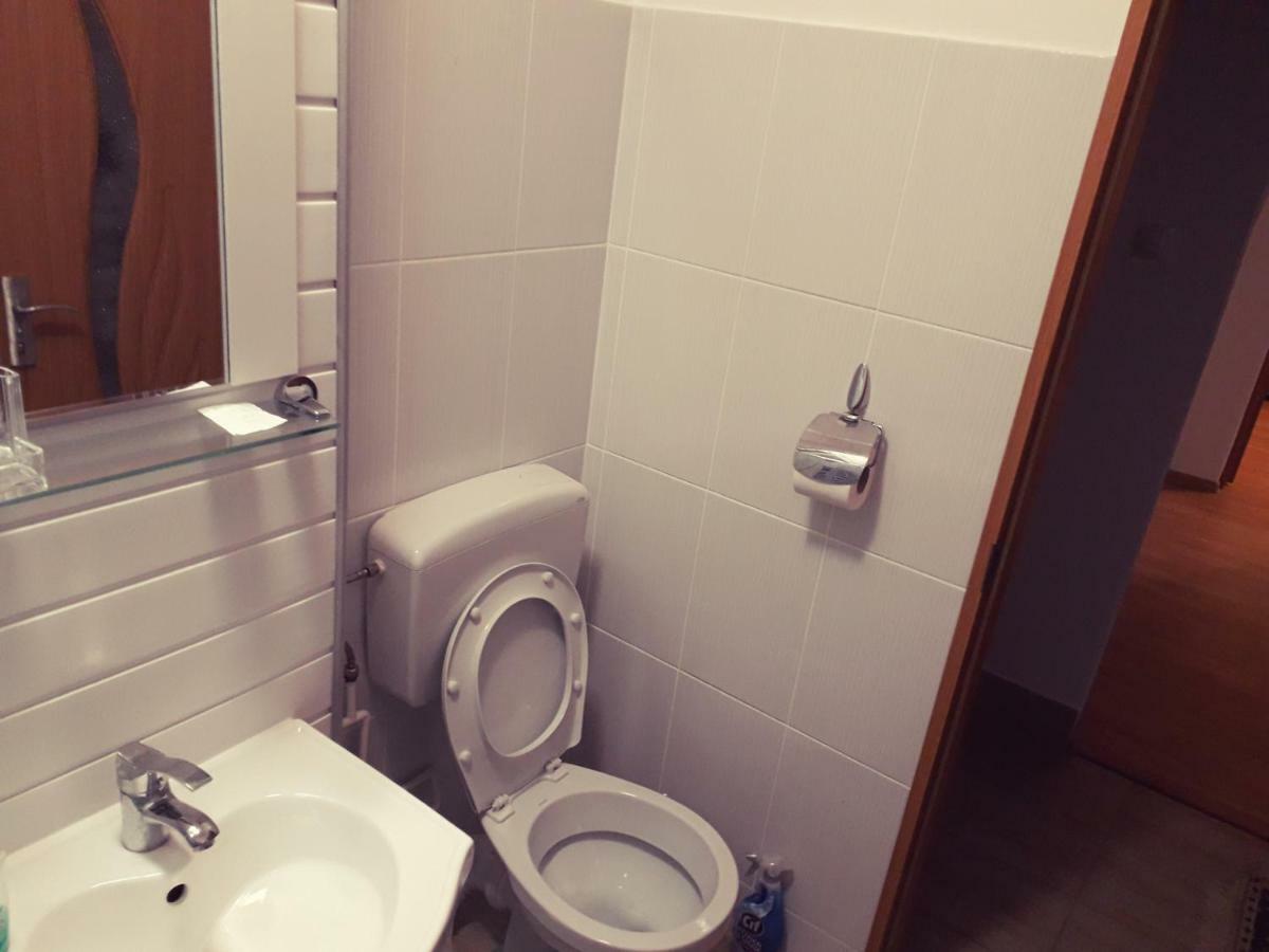 Iasi City Break Rooms Εξωτερικό φωτογραφία